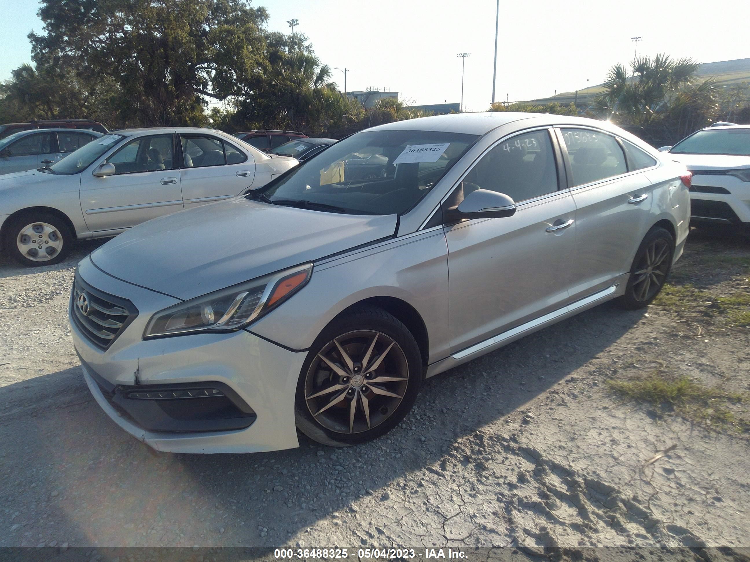 Photo 1 VIN: 5NPE34AB9FH075683 - HYUNDAI SONATA 