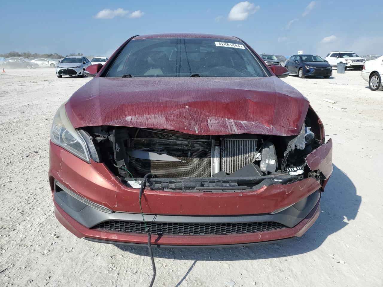 Photo 4 VIN: 5NPE34AB9FH090717 - HYUNDAI SONATA 