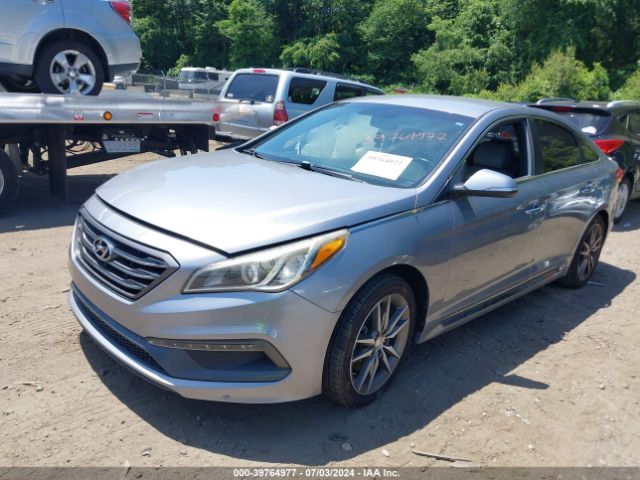 Photo 1 VIN: 5NPE34AB9FH230233 - HYUNDAI SONATA 