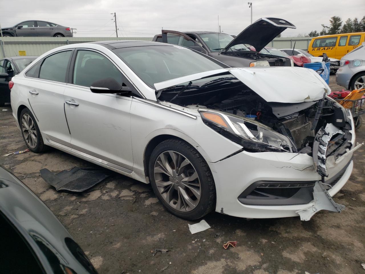 Photo 3 VIN: 5NPE34AB9FH249414 - HYUNDAI SONATA 