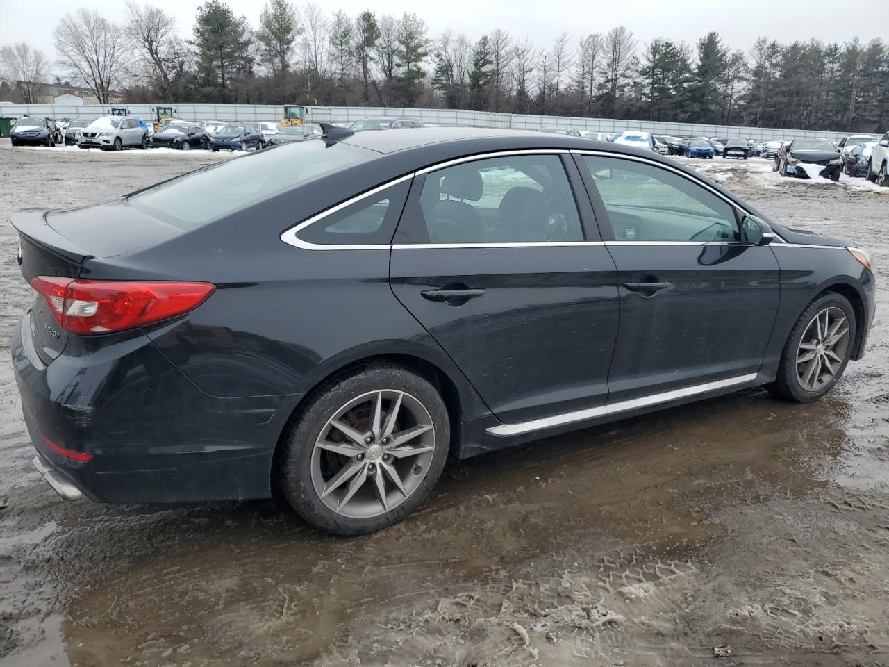 Photo 2 VIN: 5NPE34AB9HH541762 - HYUNDAI SONATA 