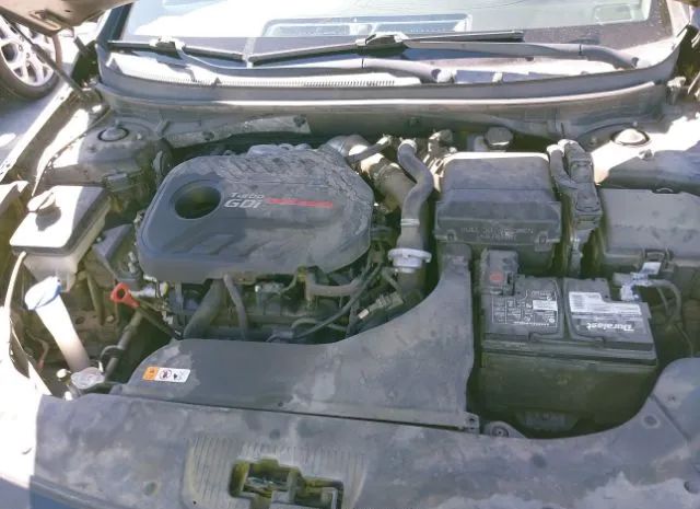 Photo 9 VIN: 5NPE34AB9HH586457 - HYUNDAI SONATA 