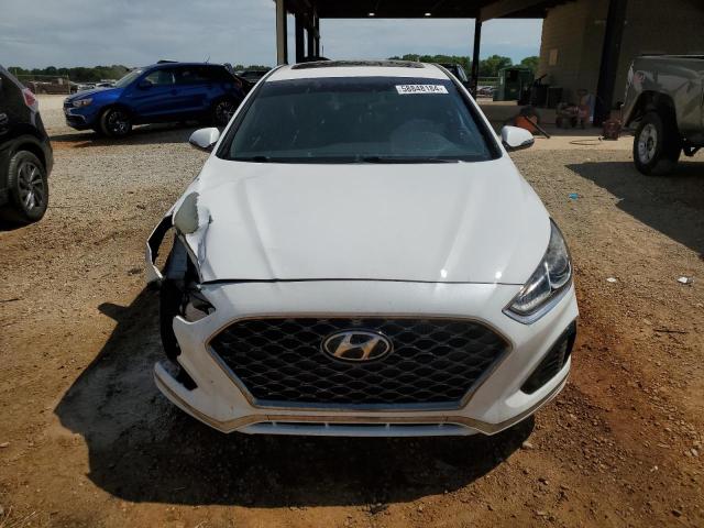 Photo 4 VIN: 5NPE34AB9JH631001 - HYUNDAI SONATA SPO 