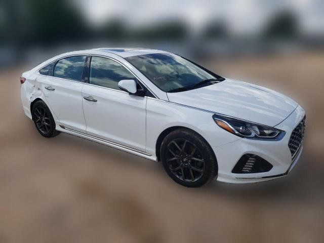 Photo 3 VIN: 5NPE34AB9JH647232 - HYUNDAI SONATA 