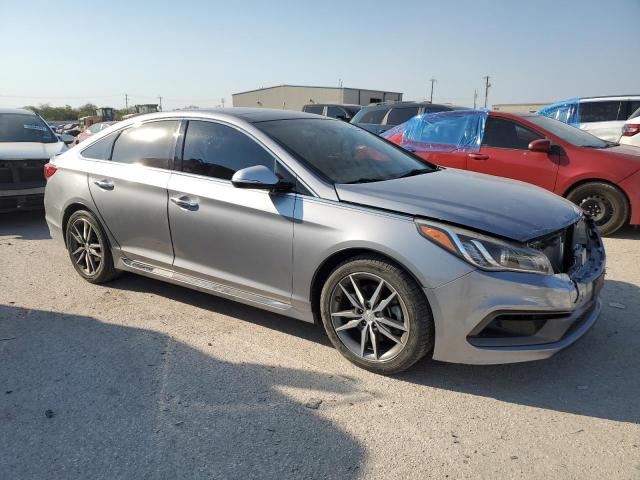 Photo 3 VIN: 5NPE34ABXFH042014 - HYUNDAI SONATA SPO 