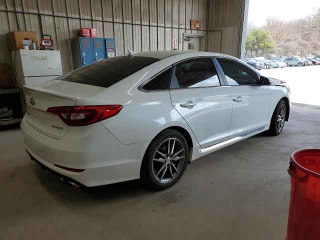 Photo 2 VIN: 5NPE34ABXHH447602 - HYUNDAI SONATA SPO 