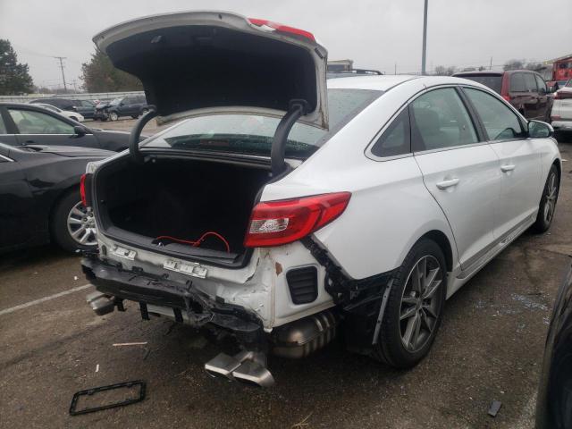 Photo 2 VIN: 5NPE34ABXHH495911 - HYUNDAI SONATA SPO 