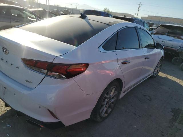 Photo 2 VIN: 5NPE34ABXJH728255 - HYUNDAI SONATA SPO 