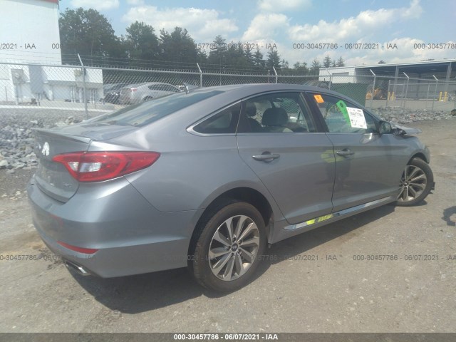 Photo 3 VIN: 5NPE34AF0FH028125 - HYUNDAI SONATA 