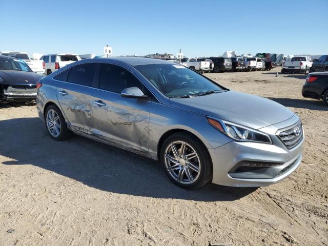 Photo 3 VIN: 5NPE34AF0FH050917 - HYUNDAI SONATA 