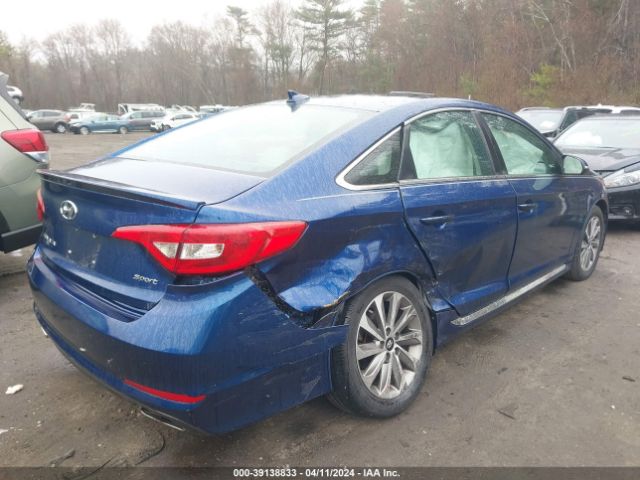 Photo 3 VIN: 5NPE34AF0FH052280 - HYUNDAI SONATA 