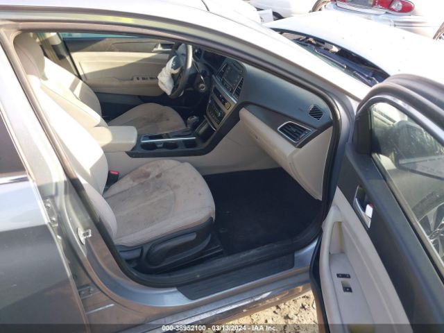 Photo 4 VIN: 5NPE34AF0FH058578 - HYUNDAI SONATA 