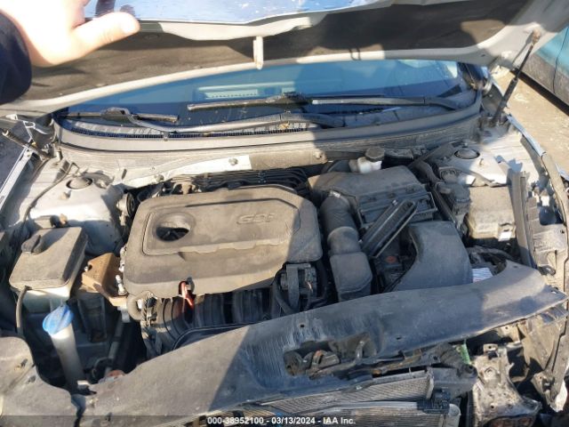 Photo 9 VIN: 5NPE34AF0FH058578 - HYUNDAI SONATA 