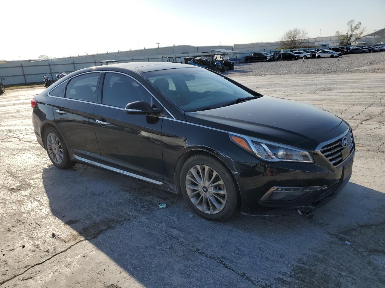 Photo 3 VIN: 5NPE34AF0FH069659 - HYUNDAI SONATA 