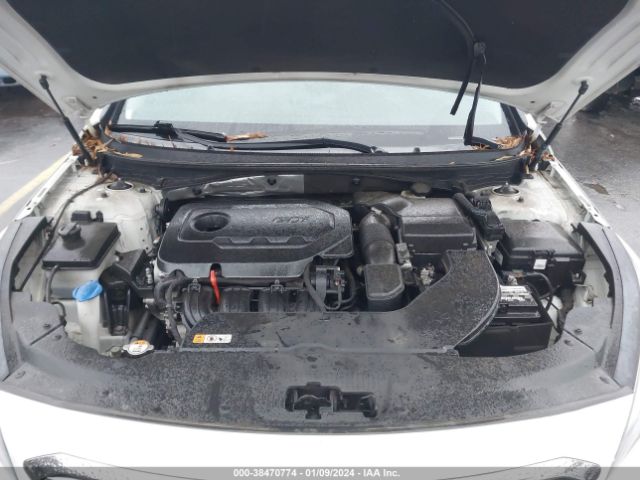 Photo 9 VIN: 5NPE34AF0FH074666 - HYUNDAI SONATA 