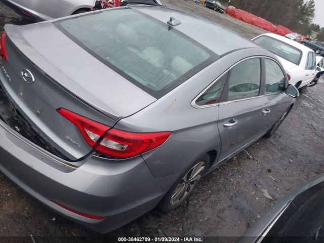 Photo 3 VIN: 5NPE34AF0FH092794 - HYUNDAI SONATA 