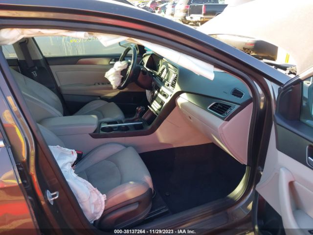 Photo 4 VIN: 5NPE34AF0FH150063 - HYUNDAI SONATA 