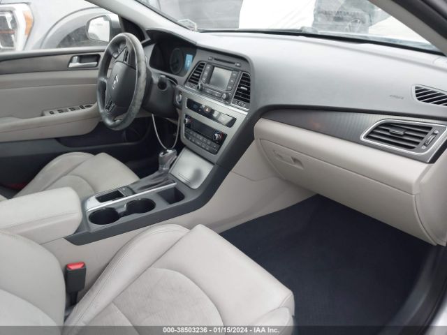 Photo 4 VIN: 5NPE34AF0FH167154 - HYUNDAI SONATA 