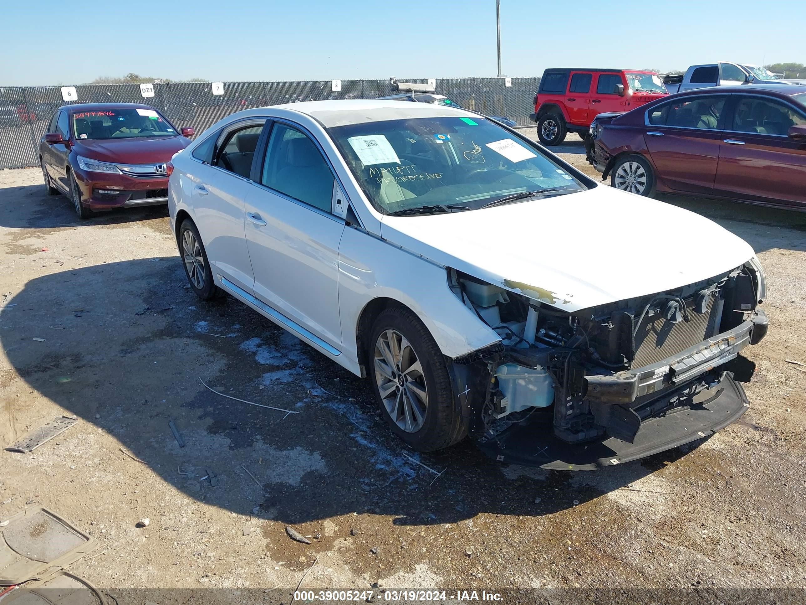 Photo 0 VIN: 5NPE34AF0GH264484 - HYUNDAI SONATA 