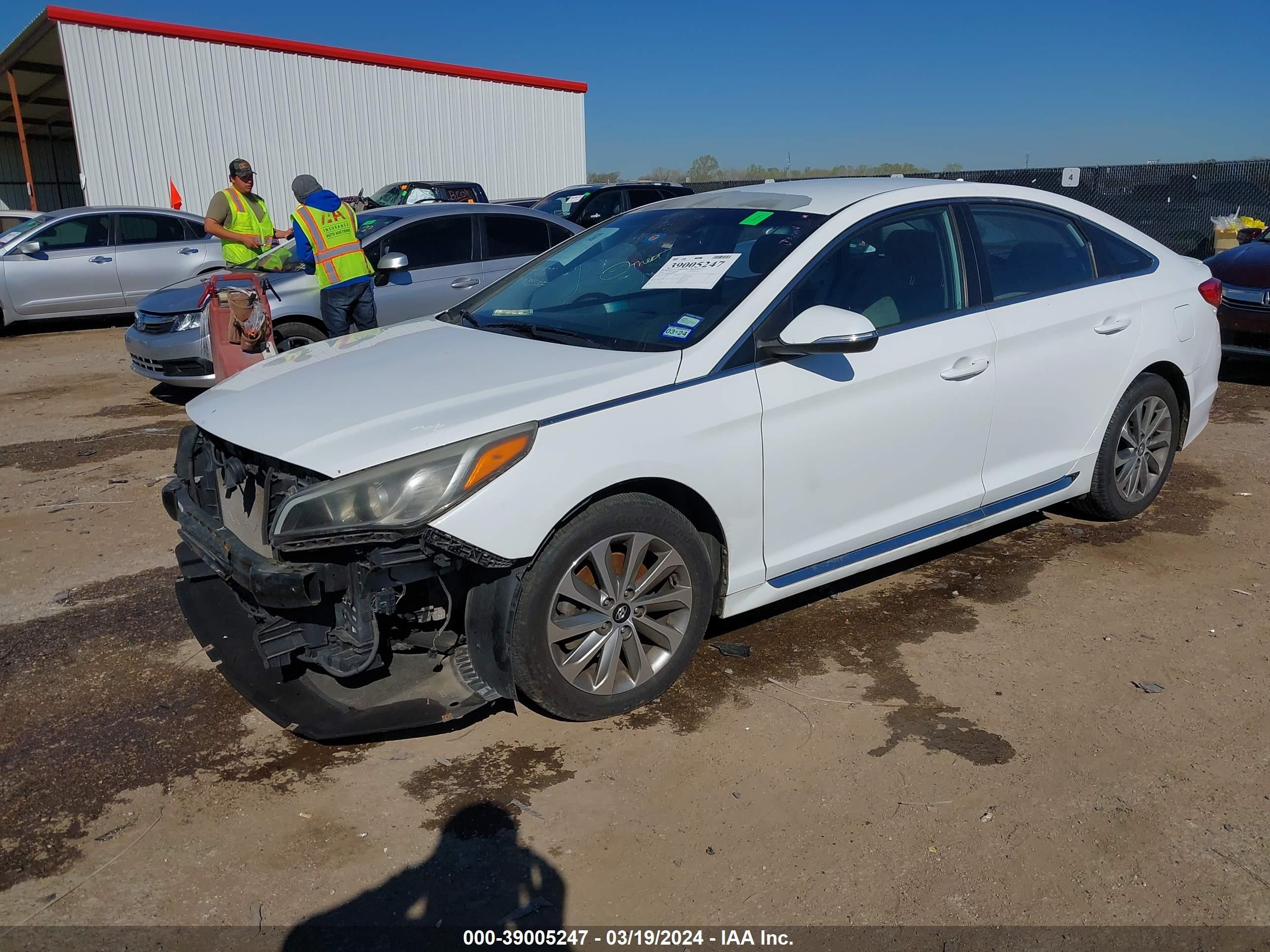 Photo 1 VIN: 5NPE34AF0GH264484 - HYUNDAI SONATA 