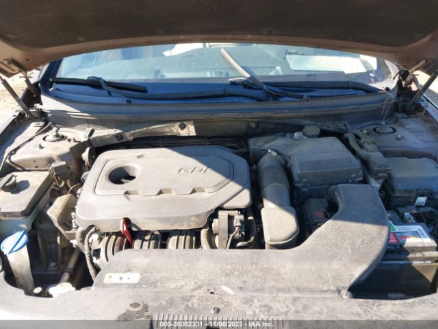 Photo 9 VIN: 5NPE34AF0GH272553 - HYUNDAI SONATA 