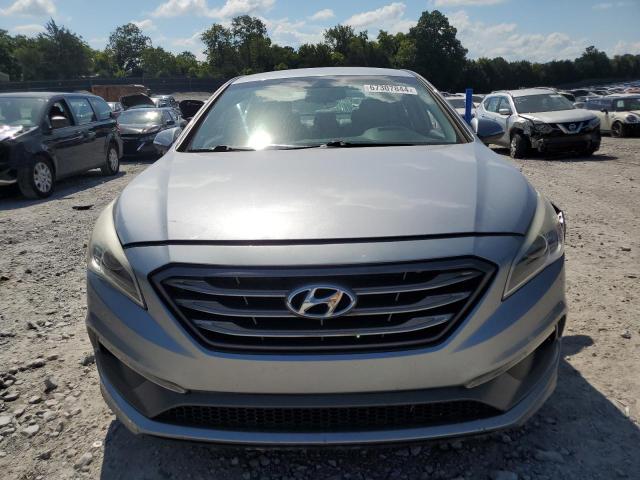 Photo 4 VIN: 5NPE34AF0GH314168 - HYUNDAI SONATA SPO 