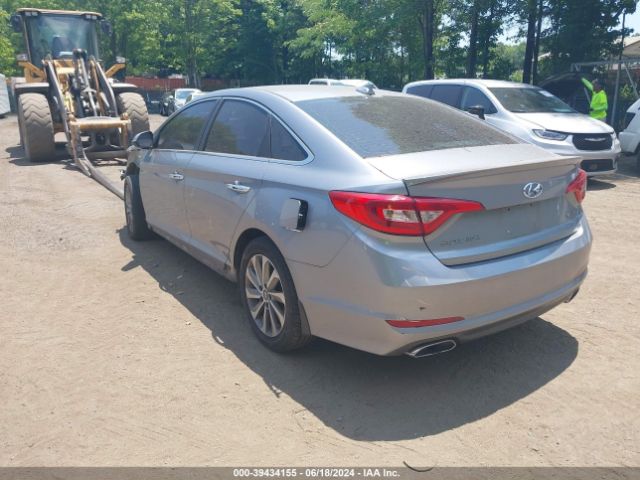 Photo 2 VIN: 5NPE34AF0GH316213 - HYUNDAI SONATA 