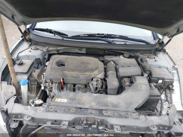 Photo 9 VIN: 5NPE34AF0GH316213 - HYUNDAI SONATA 