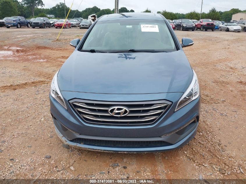 Photo 11 VIN: 5NPE34AF0GH345419 - HYUNDAI SONATA 