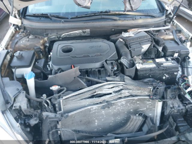 Photo 9 VIN: 5NPE34AF0GH350331 - HYUNDAI SONATA 