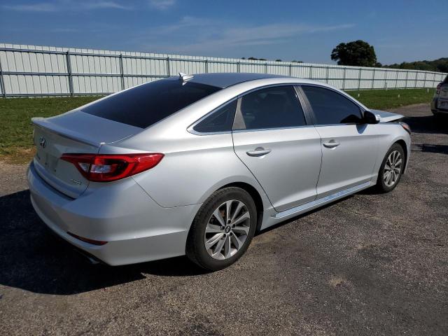 Photo 2 VIN: 5NPE34AF0HH471393 - HYUNDAI SONATA SPO 