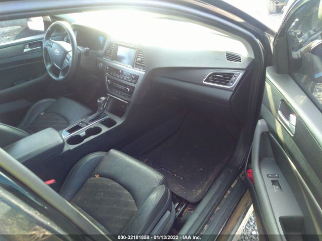 Photo 4 VIN: 5NPE34AF0HH511116 - HYUNDAI SONATA 