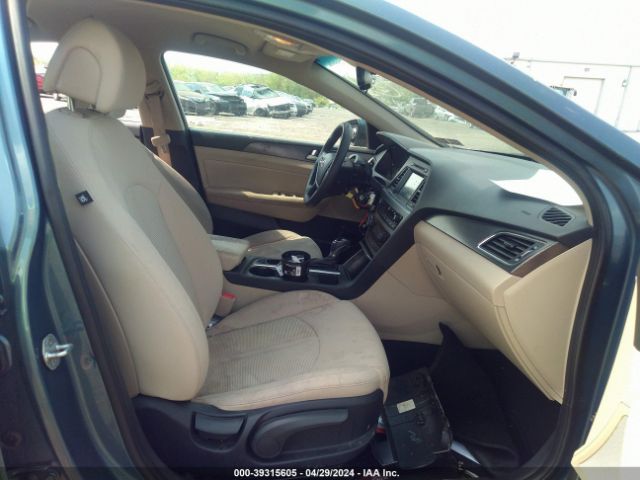 Photo 4 VIN: 5NPE34AF0HH545928 - HYUNDAI SONATA 