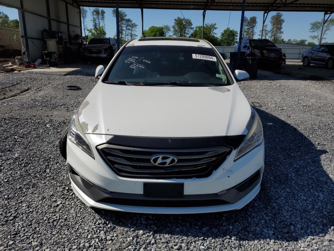 Photo 4 VIN: 5NPE34AF0HH552930 - HYUNDAI SONATA 