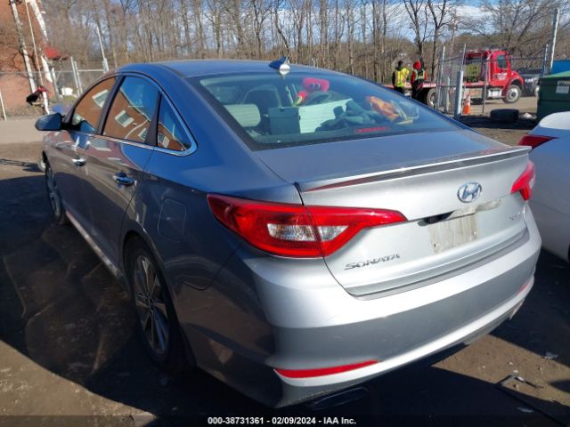 Photo 2 VIN: 5NPE34AF0HH572465 - HYUNDAI SONATA 