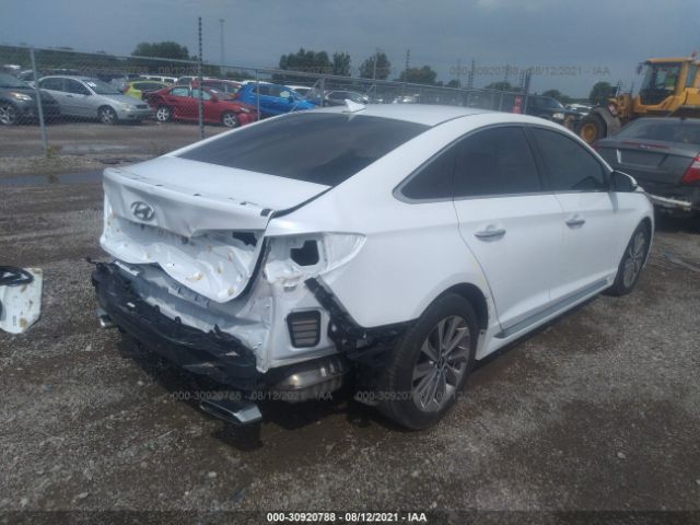 Photo 3 VIN: 5NPE34AF0HH574863 - HYUNDAI SONATA 