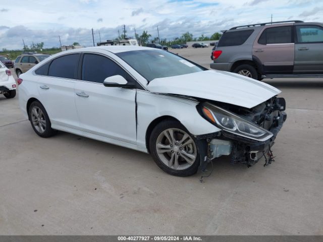 Photo 0 VIN: 5NPE34AF0JH620956 - HYUNDAI SONATA 