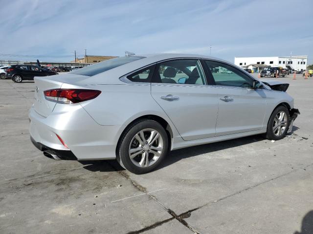 Photo 2 VIN: 5NPE34AF0JH629866 - HYUNDAI SONATA 