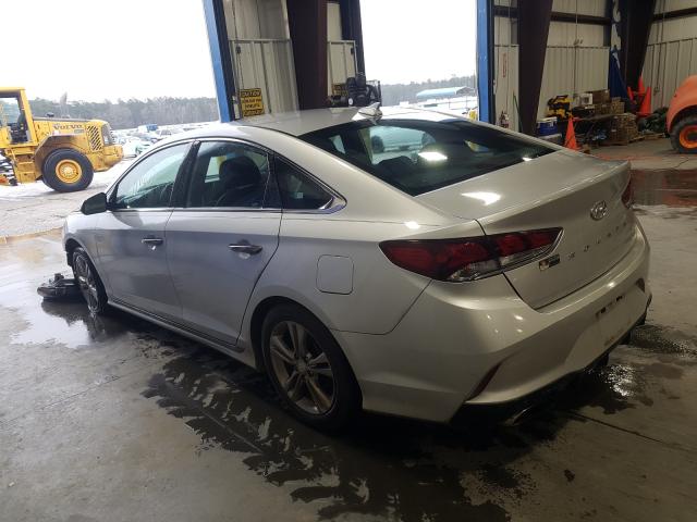 Photo 2 VIN: 5NPE34AF0JH641158 - HYUNDAI SONATA SPO 