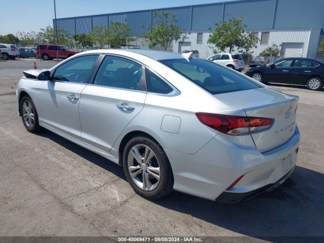 Photo 2 VIN: 5NPE34AF0JH647347 - HYUNDAI SONATA 