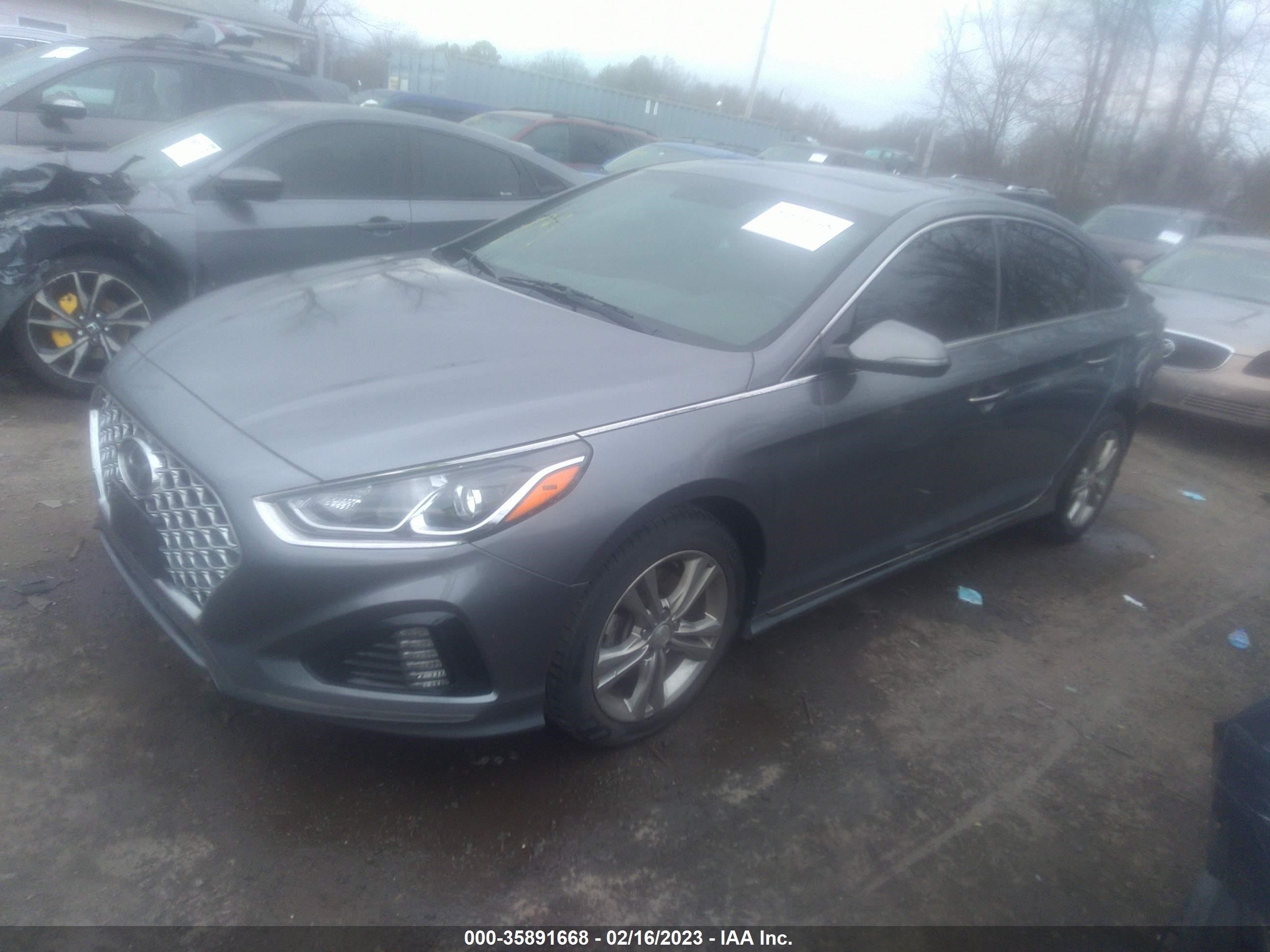 Photo 1 VIN: 5NPE34AF0JH656095 - HYUNDAI SONATA 