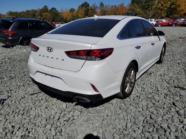 Photo 3 VIN: 5NPE34AF0JH658008 - HYUNDAI SONATA SPO 