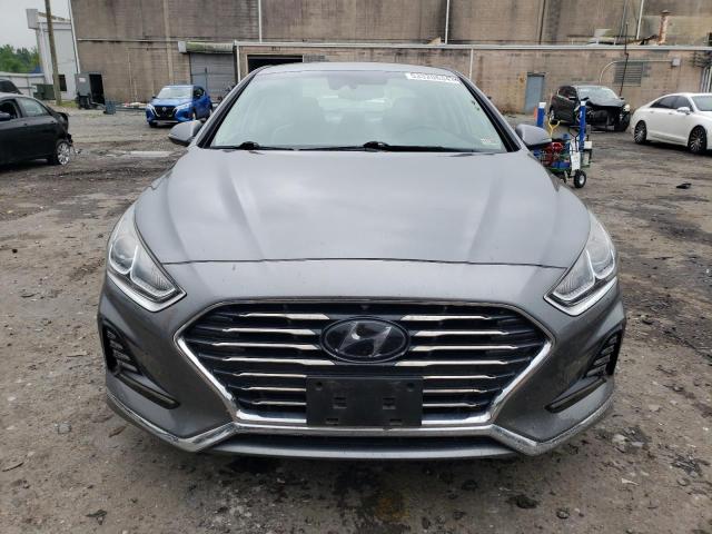 Photo 4 VIN: 5NPE34AF0JH660745 - HYUNDAI SONATA 