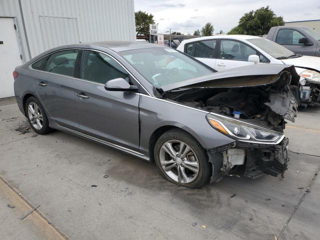 Photo 3 VIN: 5NPE34AF0JH660907 - HYUNDAI SONATA SPO 