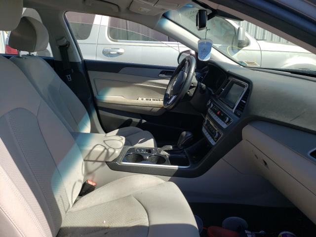 Photo 4 VIN: 5NPE34AF0JH663760 - HYUNDAI SONATA SPO 