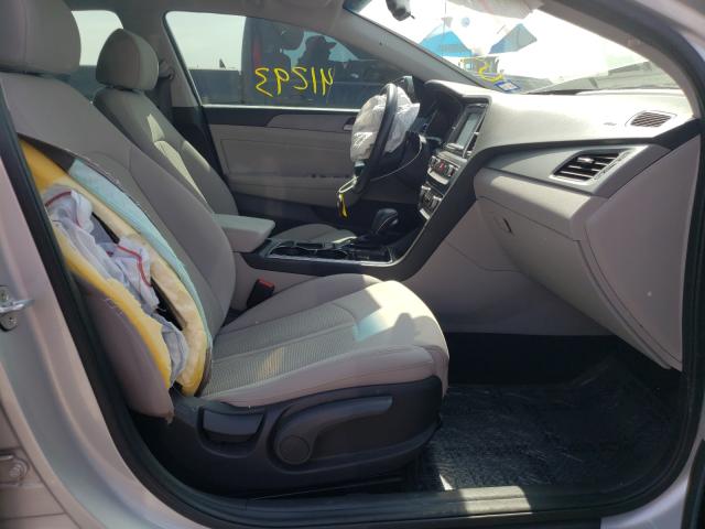 Photo 4 VIN: 5NPE34AF0JH680395 - HYUNDAI SONATA SPO 