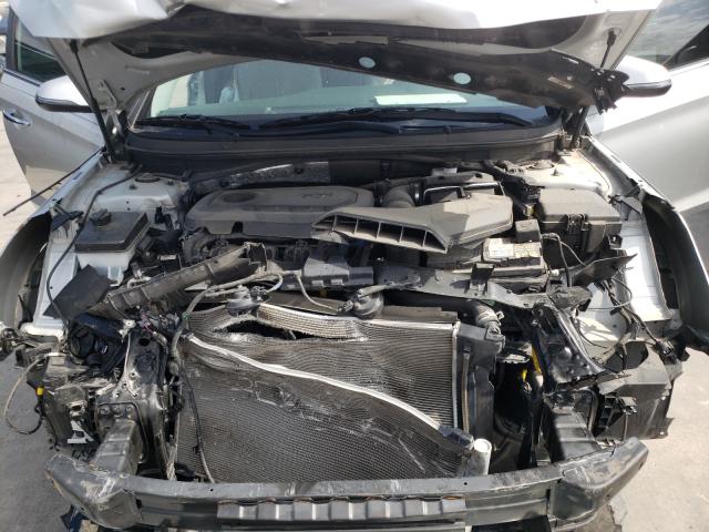 Photo 6 VIN: 5NPE34AF0JH680395 - HYUNDAI SONATA SPO 