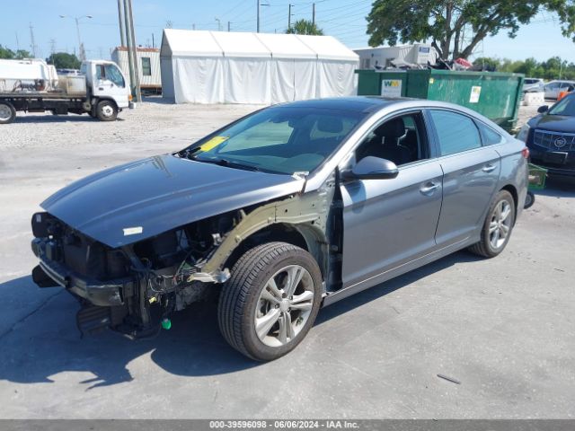 Photo 1 VIN: 5NPE34AF0JH718756 - HYUNDAI SONATA 