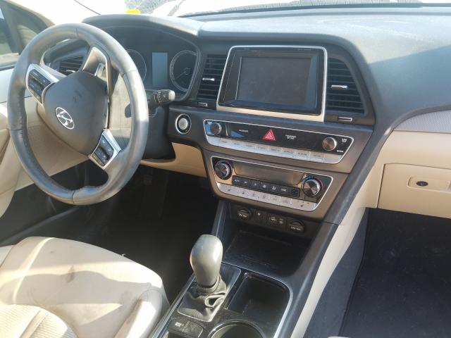 Photo 8 VIN: 5NPE34AF0KH732321 - HYUNDAI SONATA LIM 