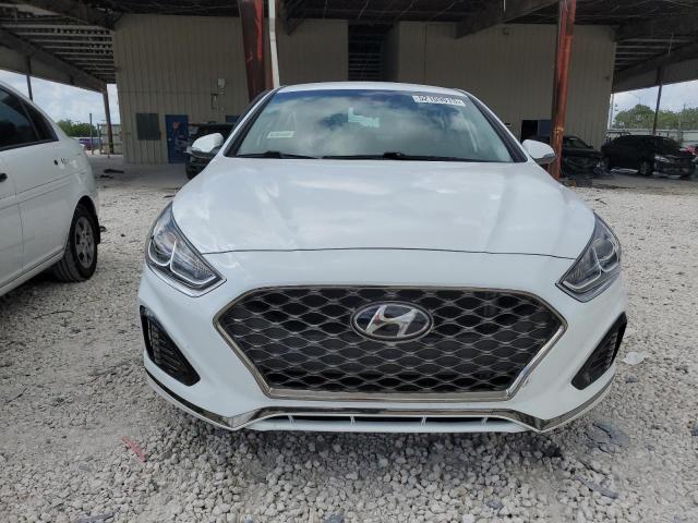 Photo 4 VIN: 5NPE34AF0KH733579 - HYUNDAI SONATA LIM 